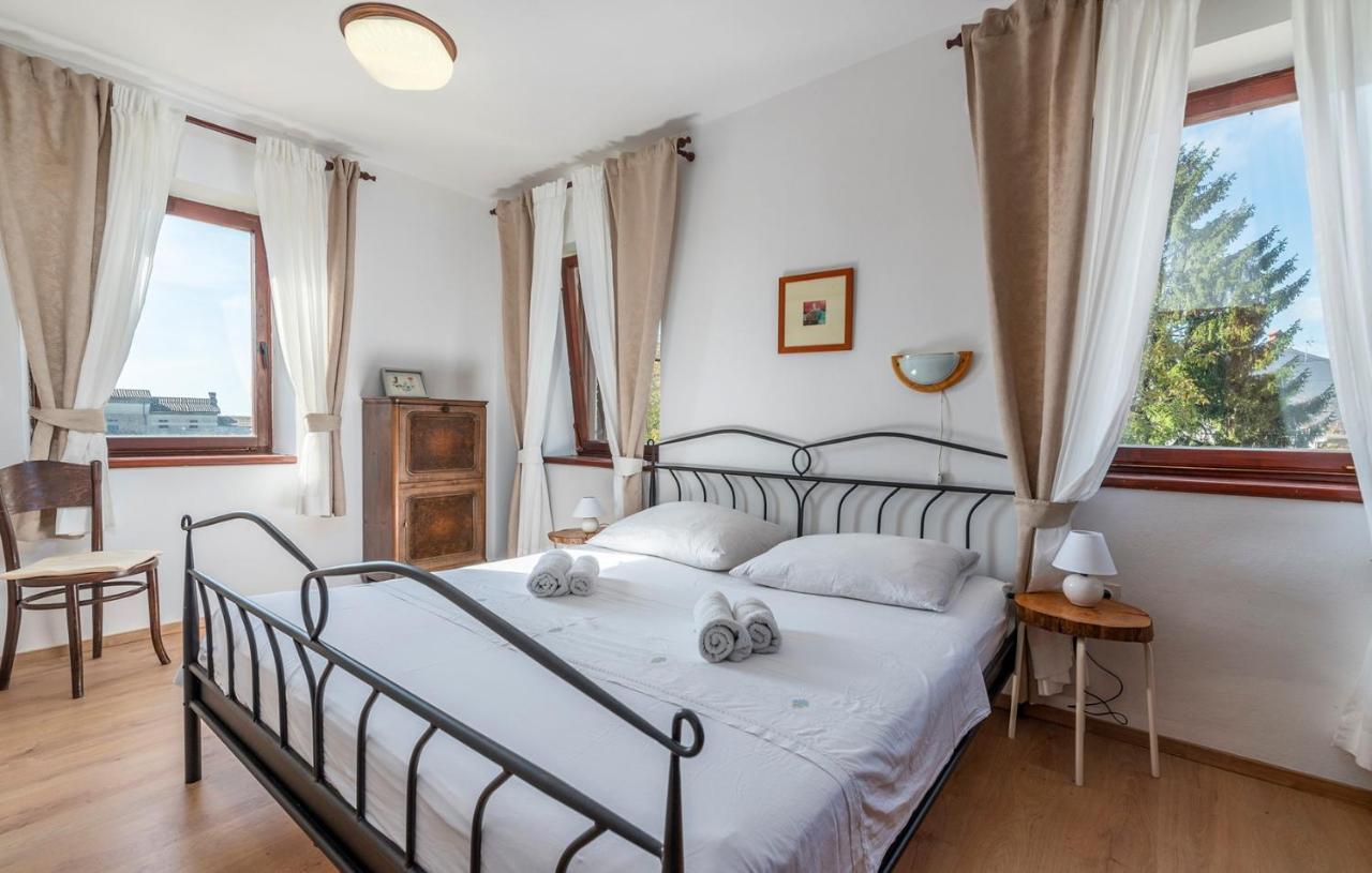 Hotel House Peresiji Chambre photo