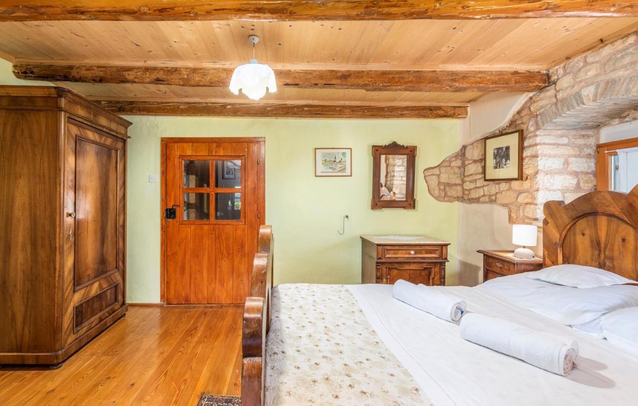Hotel House Peresiji Chambre photo