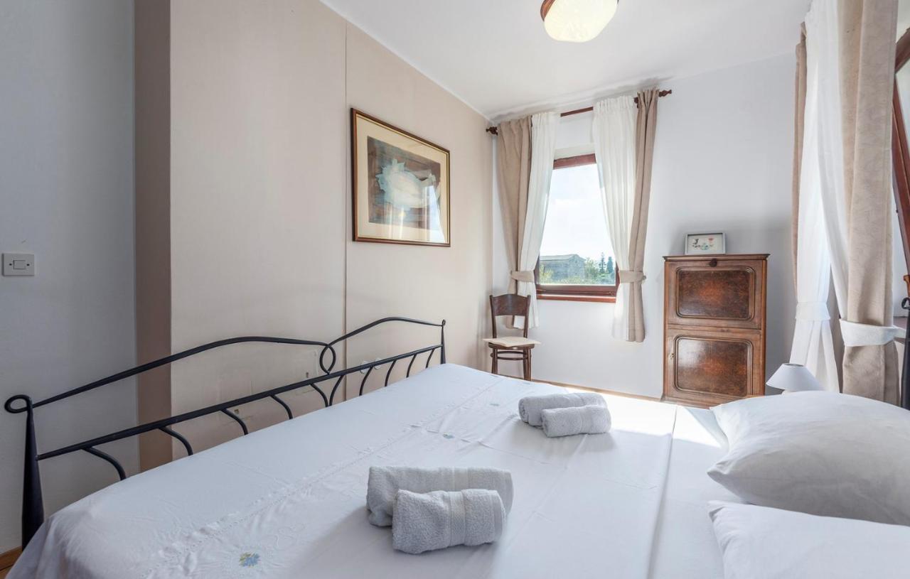 Hotel House Peresiji Chambre photo